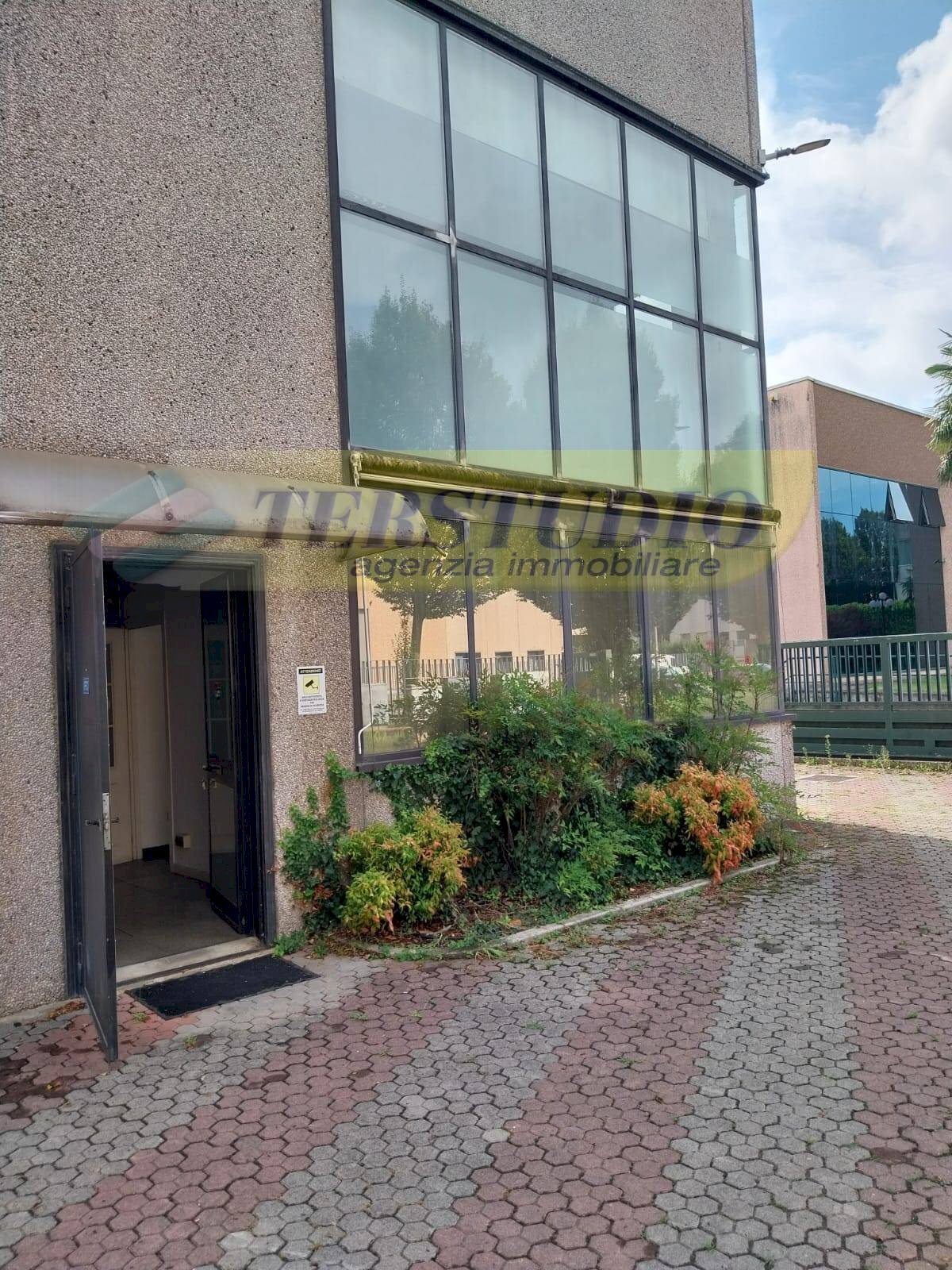 Foto 2 - Capannone Via degli Artigiani
13/15, Sotto il Monte Giovanni XXIII - foto 2