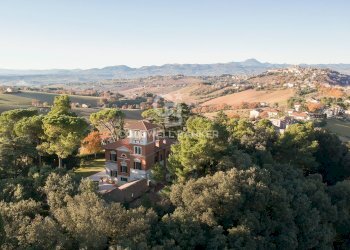 Foto 3 - Villa Via Bartoluccio
 
31, Filottrano - foto 3