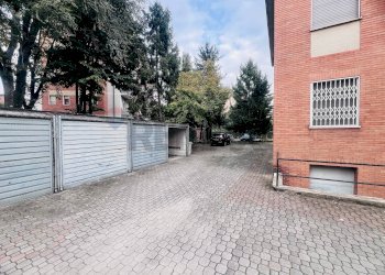 Edificio all\'aperto - Trilocale Via Maffeo Bagarotti
 
30, Milano - foto 33