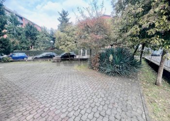 Giardino - Trilocale Via Maffeo Bagarotti
 
30, Milano - foto 34