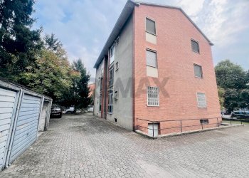 Edificio all\'aperto - Trilocale Via Maffeo Bagarotti
 
30, Milano - foto 35