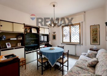 Sala da pranzo - Quadrilocale Viale John Fitzgerald Kennedy
 
77, Bari - foto 5