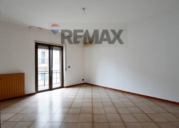 Stanza vuota - Appartamento Via Ugo La Malfa
 
2, Cassano delle Murge - foto 3