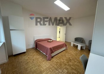 Camera / camera da letto - Terreno non edificabile VIA PIAVE
 
1, Varese - foto 3