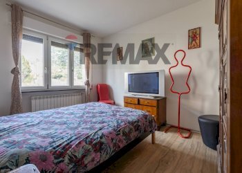 Camera / camera da letto - Casa semi indipendente Via Libertà
 
14, Cugliate-Fabiasco - foto 9