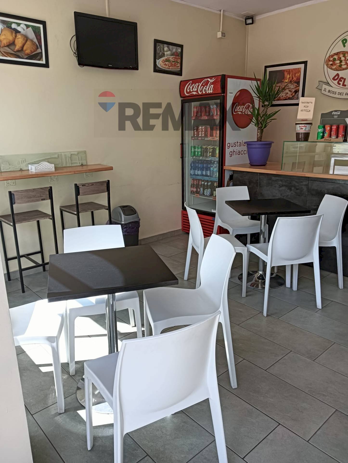 Sala da pranzo - Attività Commerciale VIA LUIGI SACCO
16, Varese - foto 2