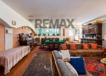 Sala da pranzo - Villa a Schiera Via Eupoli
 
82, Roma - foto 32