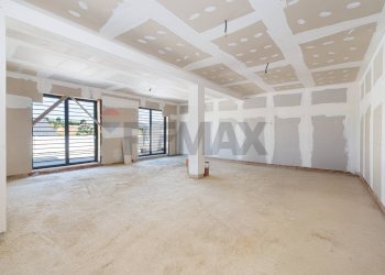 Stanza vuota - Appartamento Via Carlo Cattaneo
 
1, Monterotondo - foto 31