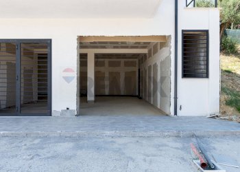 Parcheggio - Appartamento Via Carlo Cattaneo
 
1, Monterotondo - foto 32