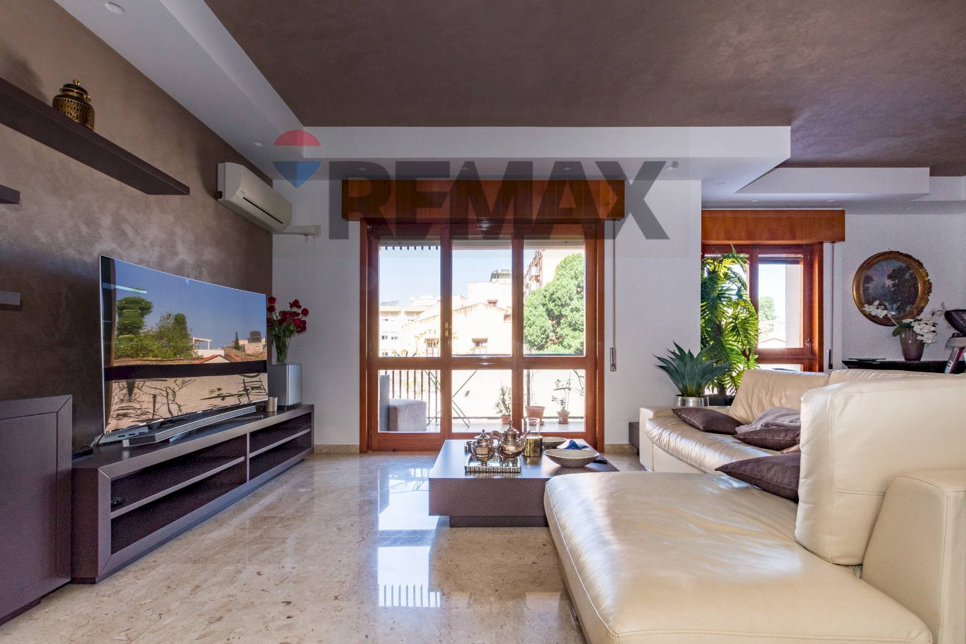 Soggiorno - Appartamento Viale Praga
 
11, Palermo - foto 1