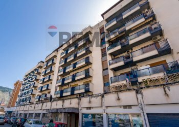 Edificio all\'aperto - Appartamento Viale Praga
 
11, Palermo - foto 30