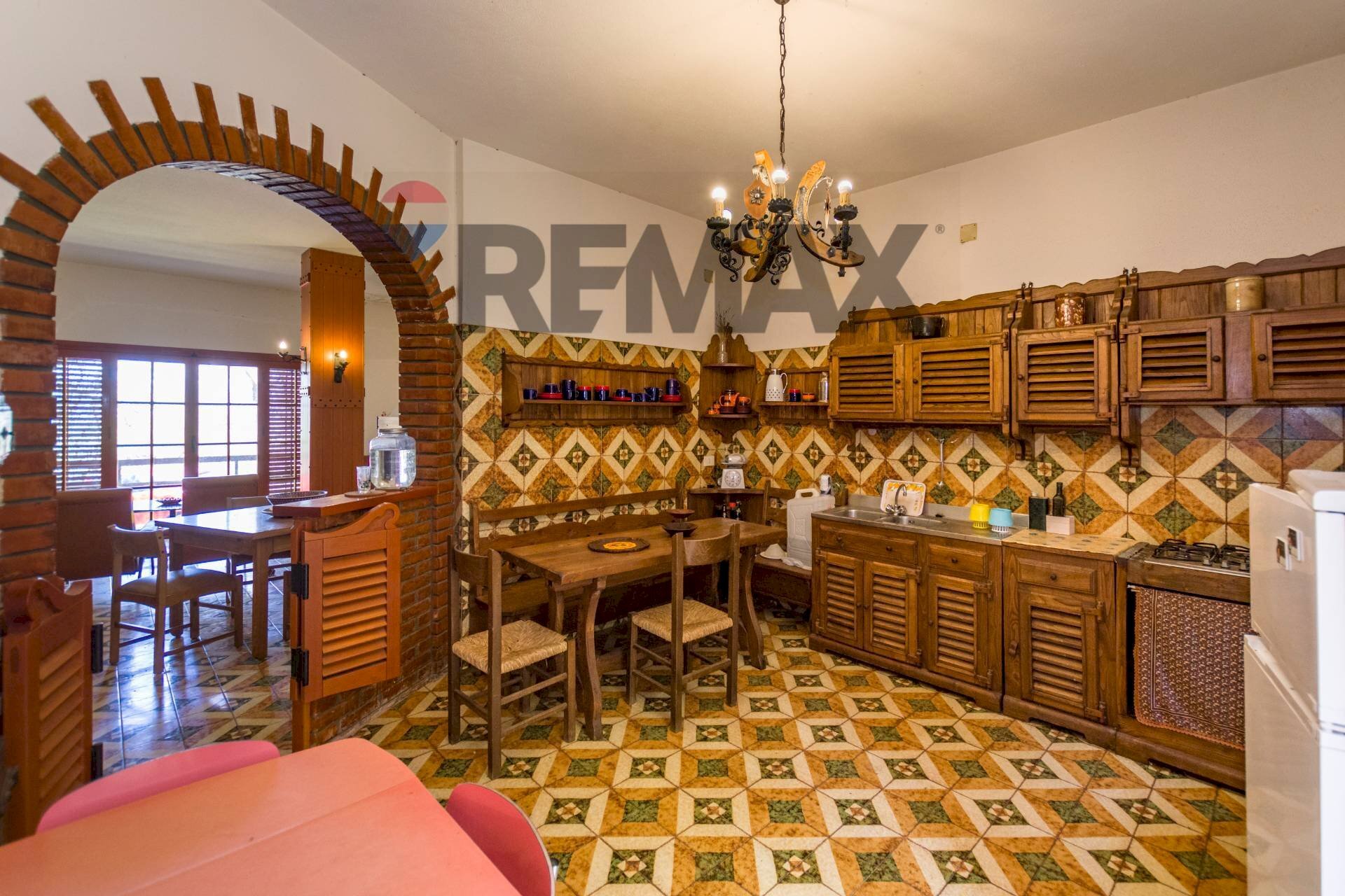 Sala da pranzo - Villa VIA DELLE  RONDINI - CONTRADA COLOMBO
 
SNC, Cefalù - foto 3