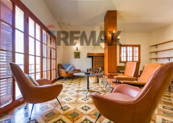 Soggiorno - Villa VIA DELLE  RONDINI - CONTRADA COLOMBO
 
SNC, Cefalù - foto 13