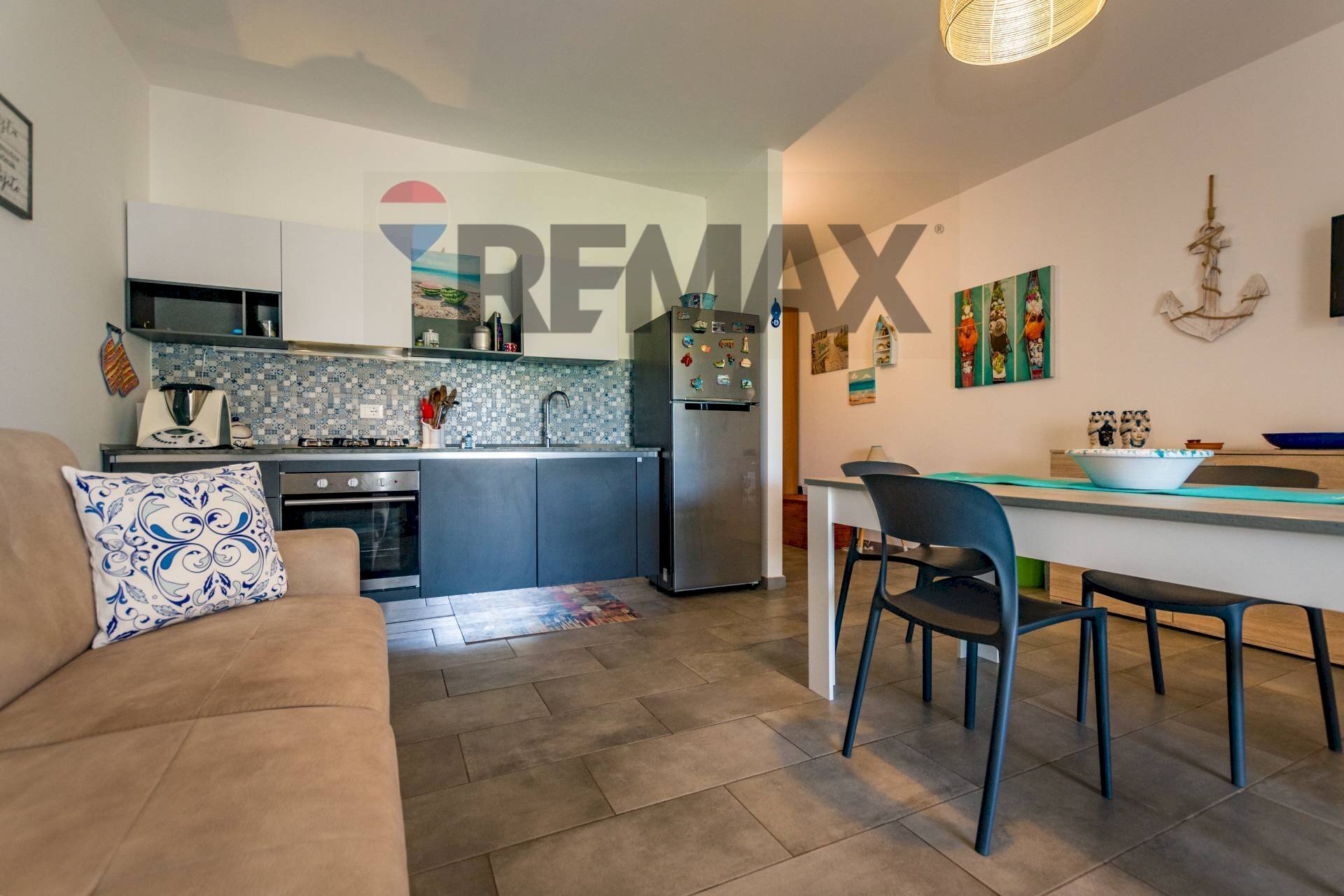 Sala da pranzo - Villa a Schiera Contrada Capo Rama
 
snc, Terrasini - foto 2