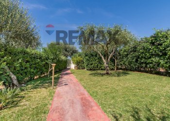 Giardino - Villa a Schiera Contrada Capo Rama
 
snc, Terrasini - foto 11