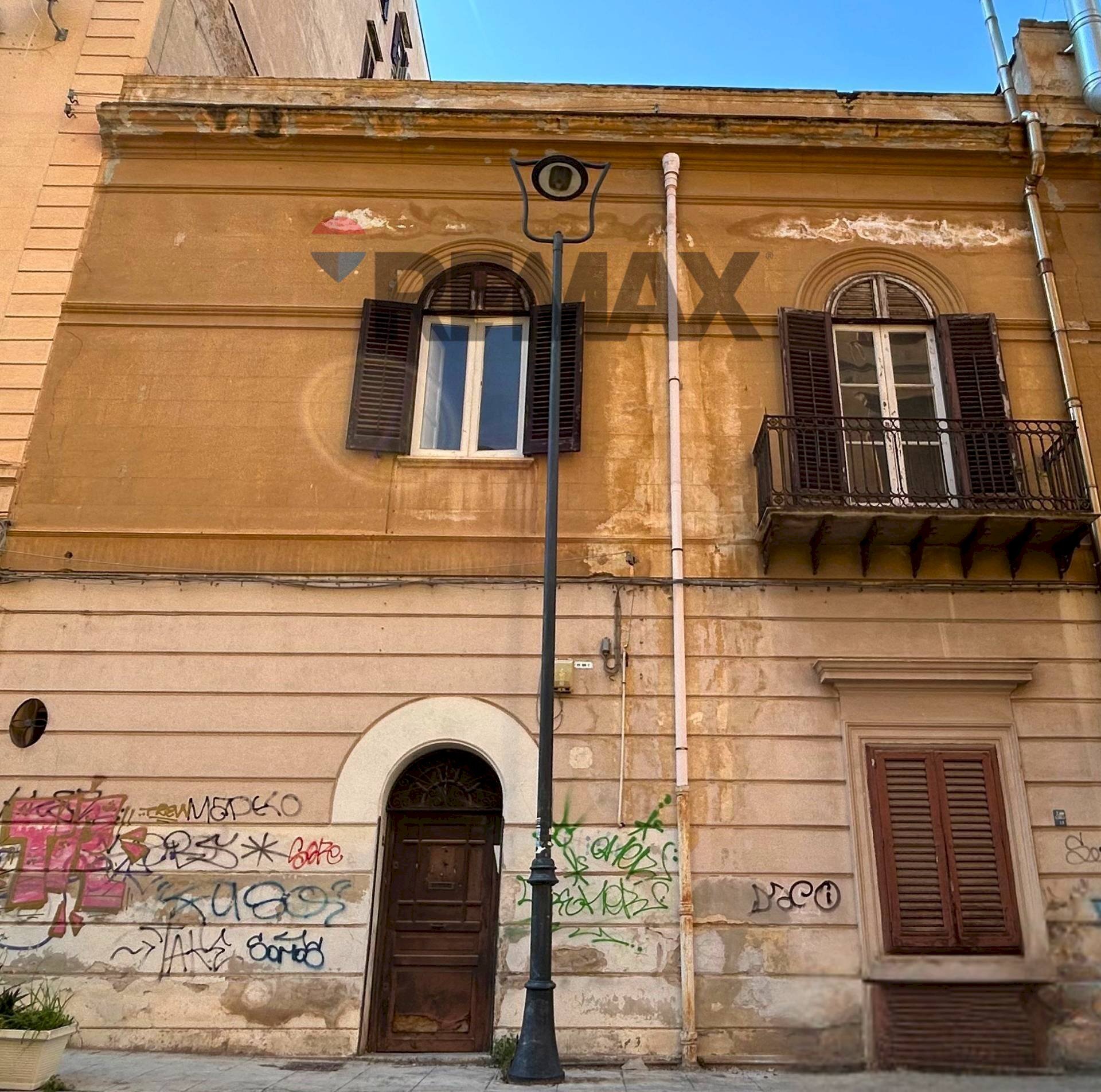Casa all\'aperto - Casa indipendente Via Giuseppe Romano
 
3, Palermo - foto 2