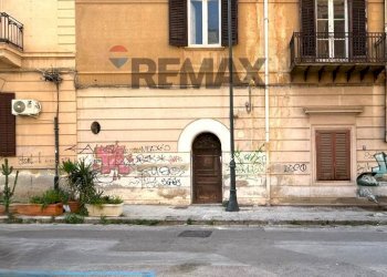 Edificio all\'aperto - Casa indipendente Via Giuseppe Romano
 
3, Palermo - foto 22