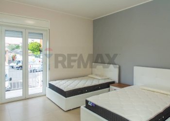 Camera / camera da letto - Terreno non edificabile Via Sebastiano Catania
 
211, Catania - foto 4