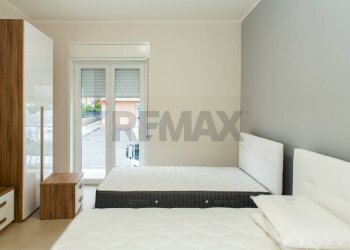 Camera / camera da letto - Terreno non edificabile Via Sebastiano Catania
 
211, Catania - foto 5