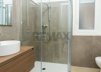 Bagno - Terreno non edificabile Via Sebastiano Catania
 
211, Catania - foto 10