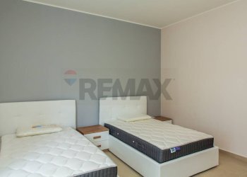 Camera / camera da letto - Terreno non edificabile Via Sebastiano Catania
 
211, Catania - foto 12