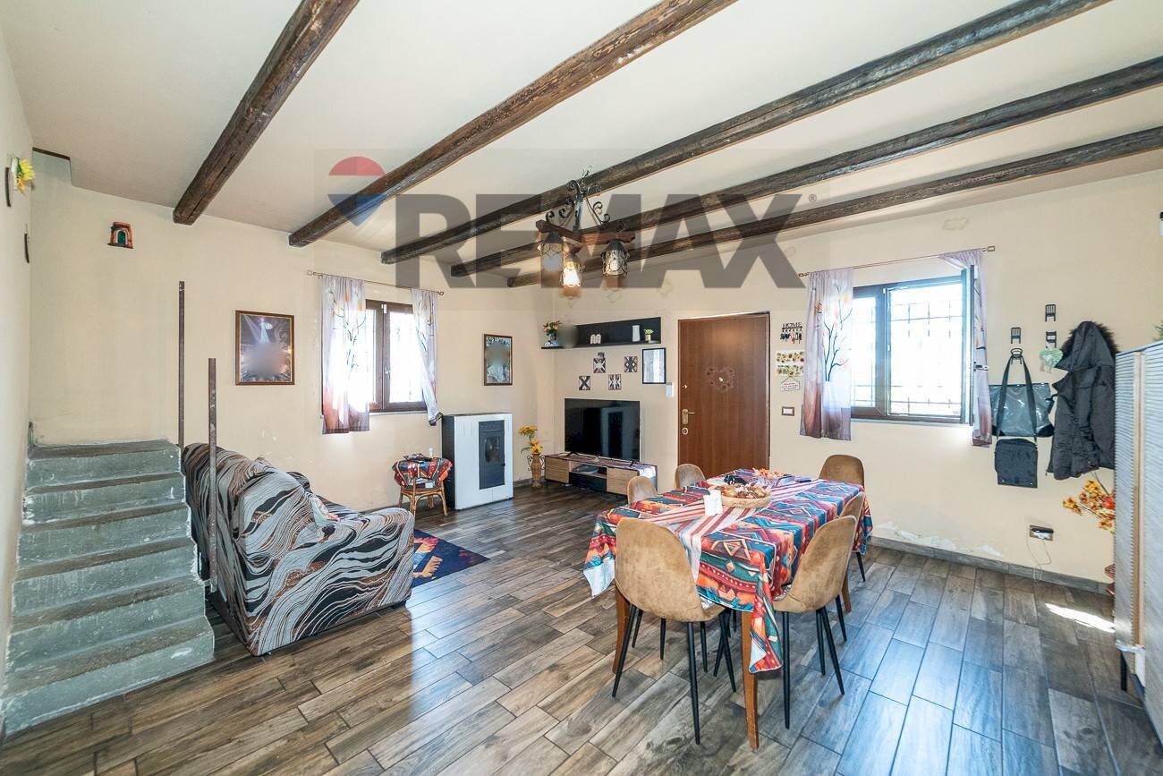 Living - Villa Contrada San Leo
 
86, Belpasso - foto 2