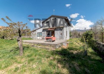 Casa all\'aperto - Villa Contrada San Leo
 
86, Belpasso - foto 1