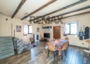 Living - Villa Contrada San Leo
 
86, Belpasso - foto 2