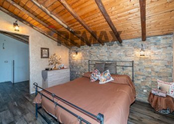 Camera / camera da letto - Villa Contrada San Leo
 
86, Belpasso - foto 27