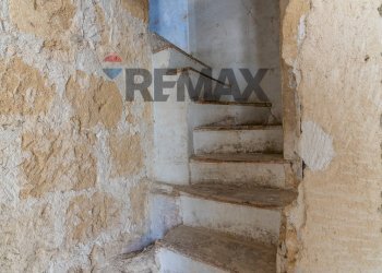 Scale - Apartment Via Francesco Crispi
 
6, Grammichele - photo 17