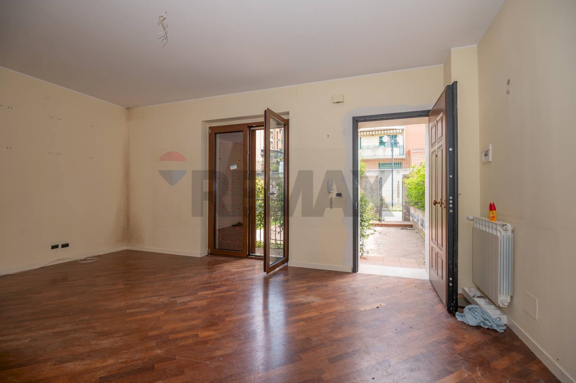 Stanza vuota - Villa a Schiera Via Adamo Asmundo
 
23, Caltagirone - foto 3