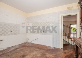 Stanza vuota - Villa a Schiera Via Adamo Asmundo
 
23, Caltagirone - foto 6