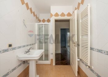 Bagno - Villa a Schiera Via Adamo Asmundo
 
23, Caltagirone - foto 20