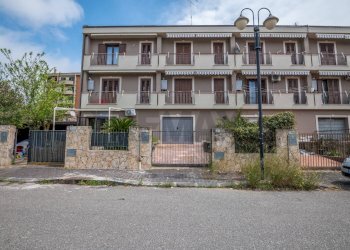 Edificio all\'aperto - Villa a Schiera Via Adamo Asmundo
 
23, Caltagirone - foto 39