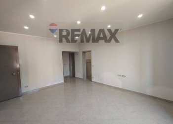 Stanza vuota - Apartment Via Ercole Marelli
 
8, Catania - photo 2