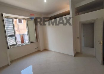 Stanza vuota - Apartment Via Ercole Marelli
 
8, Catania - photo 5