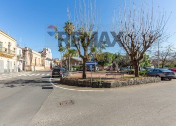 Edificio all\'aperto - Semi-detached house Via Battiati
 
58, Aci Bonaccorsi - photo 30