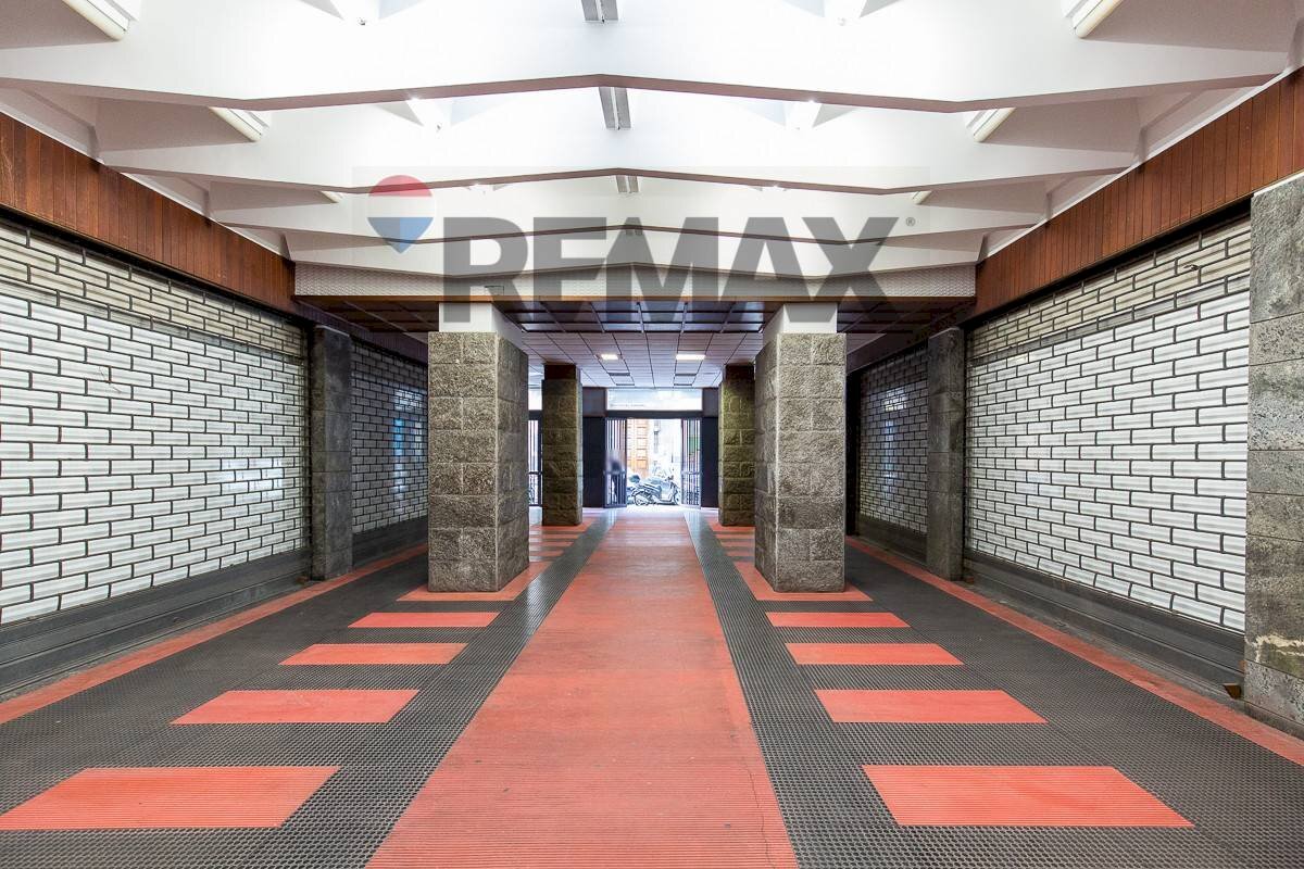 Ricezione / Lobby - Commercial Premises Via Gabriele D'annunzio
 
125, Catania - photo 3