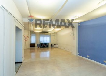 Stanza vuota - Commercial Premises Via Gabriele D'annunzio
 
125, Catania - photo 27