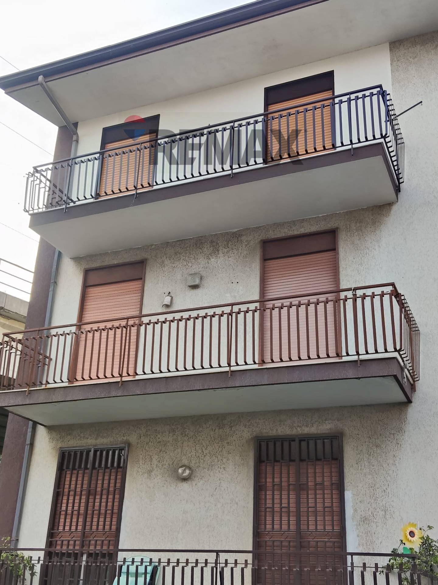 Edificio all\'aperto - Trilocale via Stazione
 
1, Mascali - foto 1