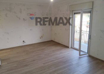 Stanza vuota - Trilocale via Stazione
 
1, Mascali - foto 4