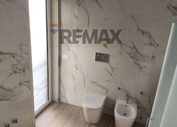 Bagno - Trilocale via Stazione
 
1, Mascali - foto 9