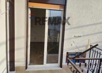 Balcone - Trilocale via Stazione
 
1, Mascali - foto 18