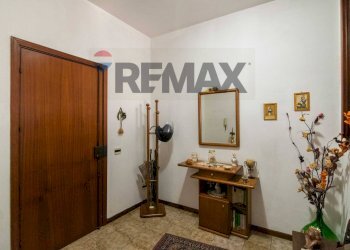 Hall / corridoio - Appartamento via santa maria la stella
 
60, Aci Sant'Antonio - foto 4