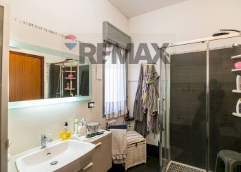 Bagno - Appartamento via santa maria la stella
 
60, Aci Sant'Antonio - foto 12