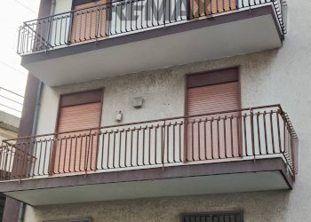 Edificio all\'aperto - Four-room apartment via Stazione
 
1, Mascali - photo 16
