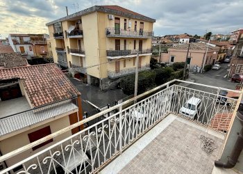 Balcone - Appartamento Via Pedara
 
11, Catania - foto 2