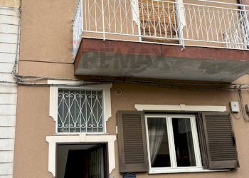 Edificio all\'aperto - Appartamento Via Pedara
 
11, Catania - foto 5