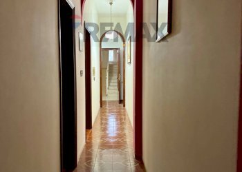 Hall / corridoio - Apartment Via Pedara
 
11, Catania - photo 12