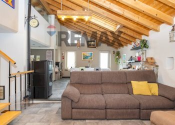 Soggiorno - Villa Via Vignola
 
118, Carlazzo - foto 8